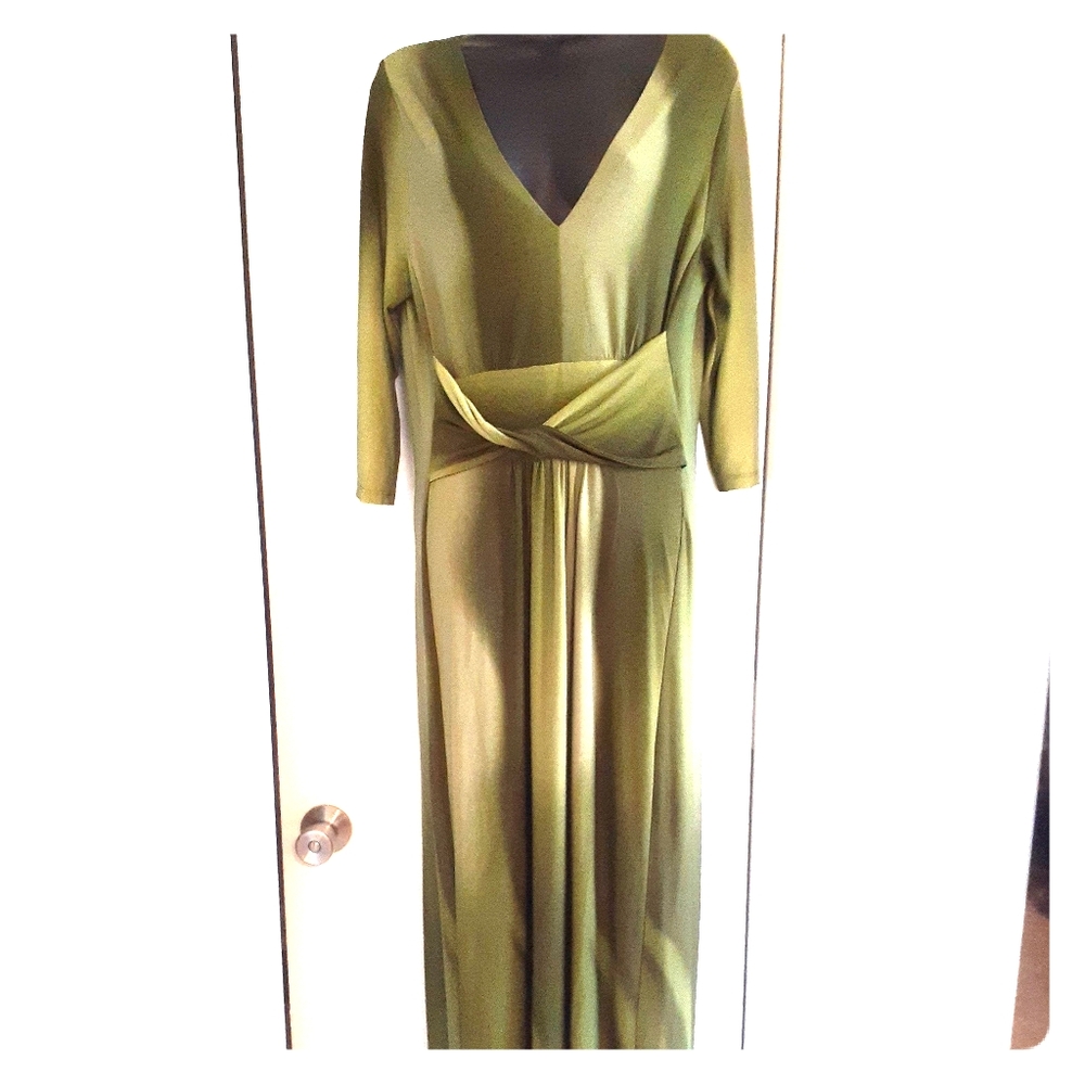 Cute Strappy Waist VNeck Dress